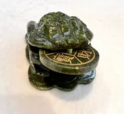 Jade Money Frog (Green Color), Size: 4.5'Lx3'Hx3'W Weight: 588 Grams