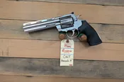 COLT ANACONDA 44MAG REVOLVER