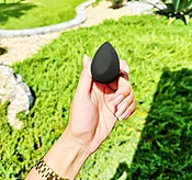 Black Beauty Makeup Sponge/ Cosmetic Sponge/ Blending Sponge ACNY — Ana Carttori