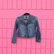 #109 YXL (XS) Gap Medium Wash Denim Crop Top Jean Jacket