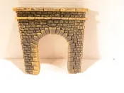 0/027 TUNNEL PORTAL- 9 X 10"- SIMULATED STONE FACADE - EXC - B15