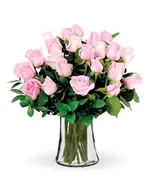 12 Pink Long Stem Roses