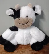 9" SITTING  COW