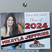 2025 Senior Photo Yard Sign - 24 x 18 Full Color