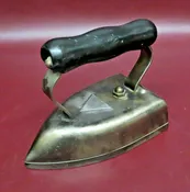 Antique "American Beauty" Electric Clothing Sad Iron No. 6 1/2 B - As-Is No Cord