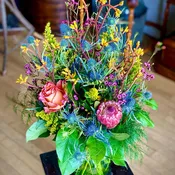 Hey Girl — Viroqua Floral