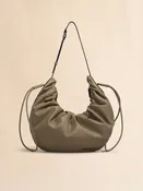 Petit sac hobo Scrunchie en cuir couleur tourterelle