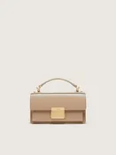 Beigefarbene Venezia Bag Small aus Palmellato-Leder mit goldfarbenen Details