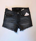 Black Wash Denim Shorts — b'tween | børn