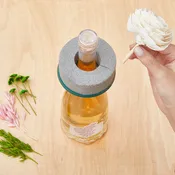 Flora Cheers Wine Bottle Ring - dry foam - 4/Pack
