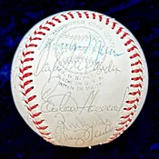 1976 New York Yankees Team Signed (26) Official American League Baseball. Thurman Munson. Beckett — The Bullpen Sports Collectibles