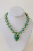 ATHENS GREEN BEADED NECKLACE WITH HEART CHARM