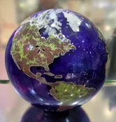 2008 Lundberg Studios Art Glass Paperweight World 7" Dia