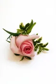 Boutonniere Baby Pink