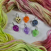 2025 Skull Stitch Marker Set -Card of 6