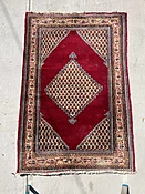 R156 3'10 x 5'7 Area rug w/ boteh filled medallion and geometric border
