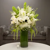 classic white floral arrangment