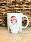 Art Wow pop culture coffee mug sabrina gum