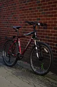 Cons. Black red trek 4500 large
