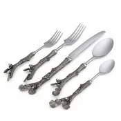Acorn Flatware Set