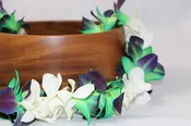 Mixed Tinted Orchid Lei Green