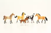 BIG TIME BARNYARD 5PC HORSE PLAY SET
