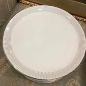 14 Mid-Century Dinner Plates