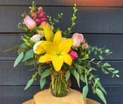 Petite Seasonal Arrangement