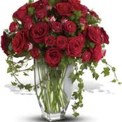 Rose Romanesque Bouquet - Red Roses