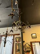 Hand made Italian Chandelier,  it comes complete, tulips, chain and canopy
