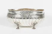 Mid-20th Century English Silver Plate Footed Wine Cooler — LA MAISON SUPREME