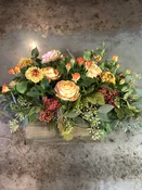 Seasonal Centerpiece In A Long Wooden Box — Tesoro Flowers
