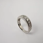 1.10 ct old euro/spdy make diamond hand engraved band