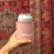 apple & oak koozie