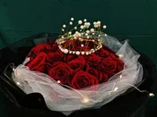 33枝黑紗紅玫瑰｜ 33 Red Roses Bouquet