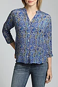 3/4 Sleeve Mandarin Collar Button-up Shirt