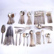 Flatware Set For 8