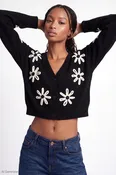 3D V-Neck Button-Up Cardigan