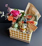 Sweet + Sunny Gift Set - Best flower delivery in Austin TX | Blackbird Floral
