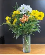 ALSTROEMERIA AND DAISY EXTRAVAGANZA