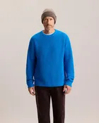 ESSENTIAL CREWNECK SWEATER
