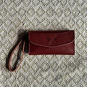 Chivis Clutch Wallet with Wristlet in Chestnut Bridle Leather - American Artisanal Leather Purses and Bags. Woman Owned Small Biz from Mchenry | Chicago IL.