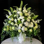 Green Majesty Basket