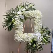 Memorial Frame Spray 4