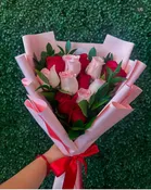 Red and pink Korean bouquet ❤️🩷 — Vanelys Flowers and Gifts
