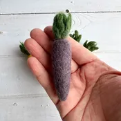 Mini Felt Carrots