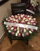 Elegant Rose Sympathy Wreath with Custom Ribbon - Perfect Memorial Tribute — A1 Flowers