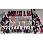 Sally Hansen Assorted Nail Polish – 400 pcs