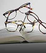 Eyeglasses for red hair | Frames that complement warm, vibrant tones