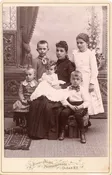 5 KIDS.
